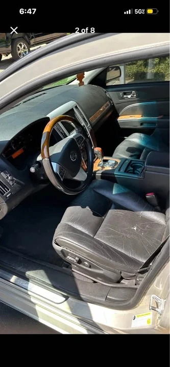 2009 Cadillac STS - Image 6 of 8