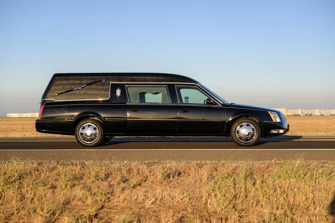 2009 Cadillac DTS - Image 27 of 31