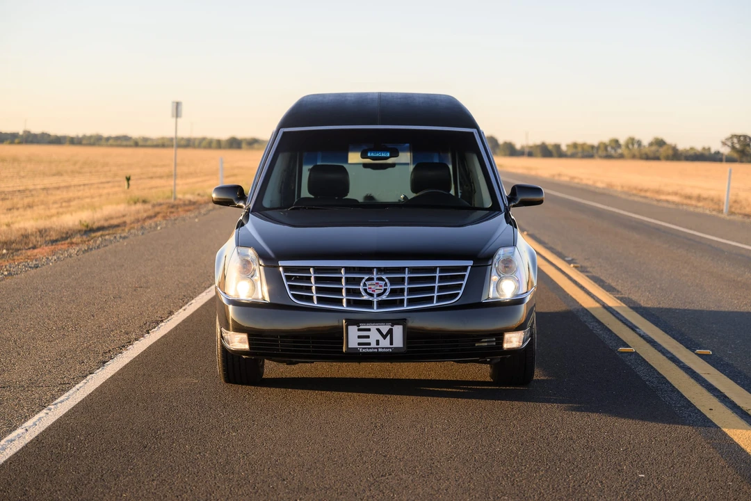 2009 Cadillac DTS - Image 12 of 31