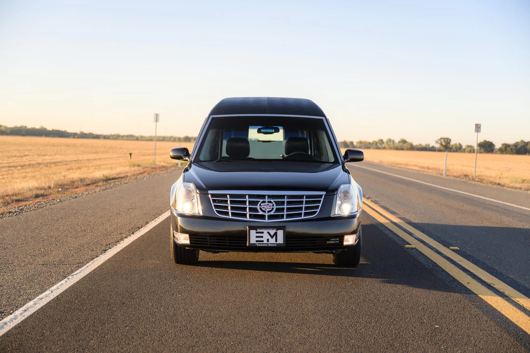 2009 Cadillac DTS - Image 11 of 31