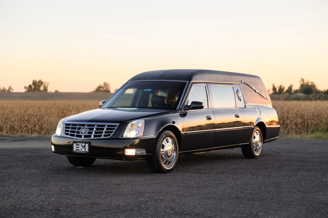 2009 Cadillac DTS - Image 7 of 31
