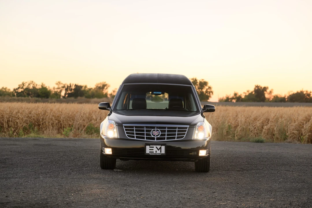 2009 Cadillac DTS - Image 10 of 31