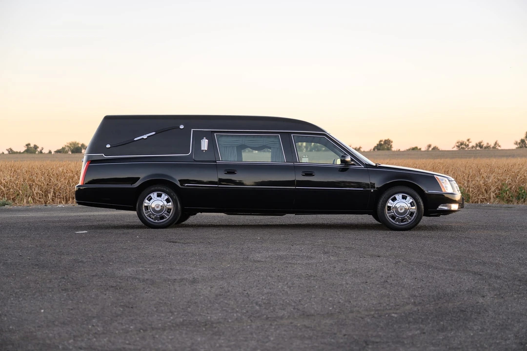 2009 Cadillac DTS - Image 25 of 31
