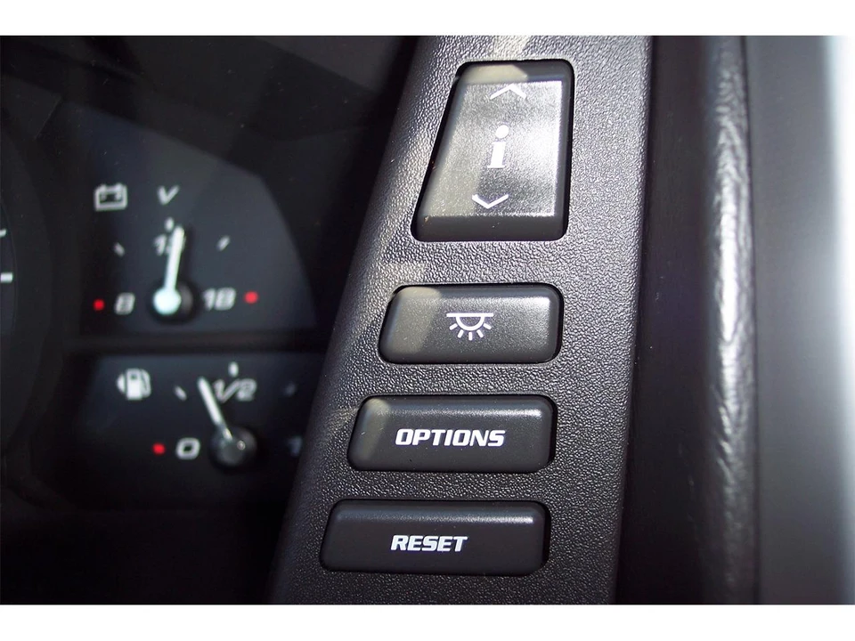 2009 Cadillac XLR - Image 23 of 24