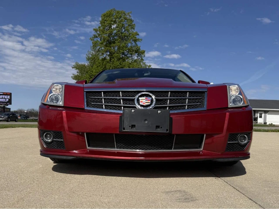 2009 Cadillac XLR - Image 7 of 31