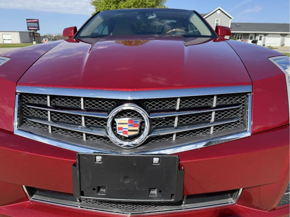 2009 Cadillac XLR - Image 15 of 31