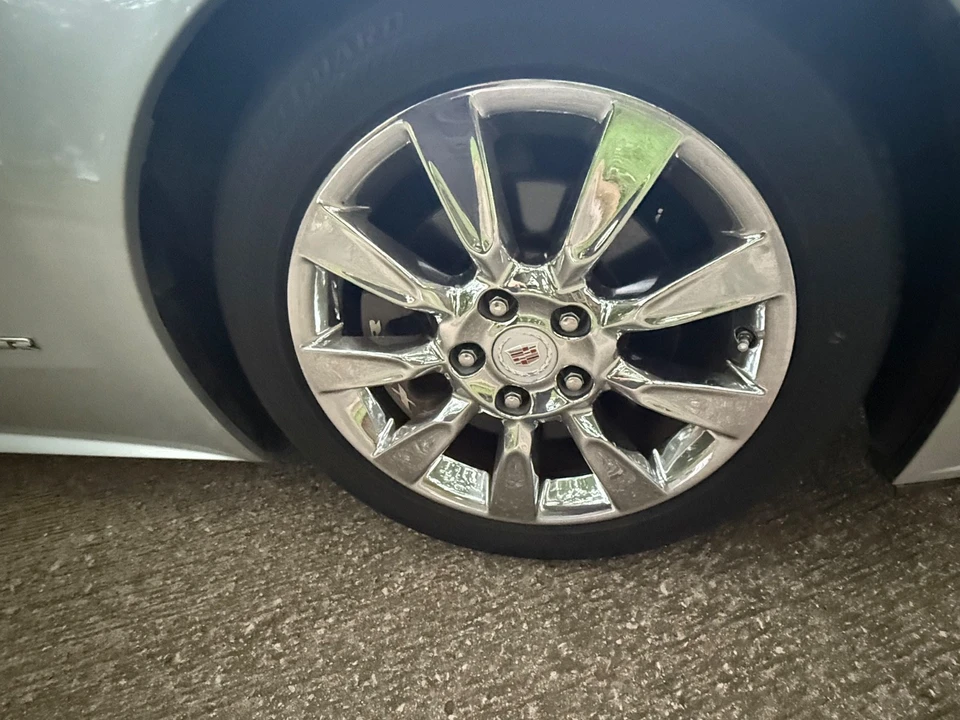 2009 Cadillac XLR - Image 13 of 17