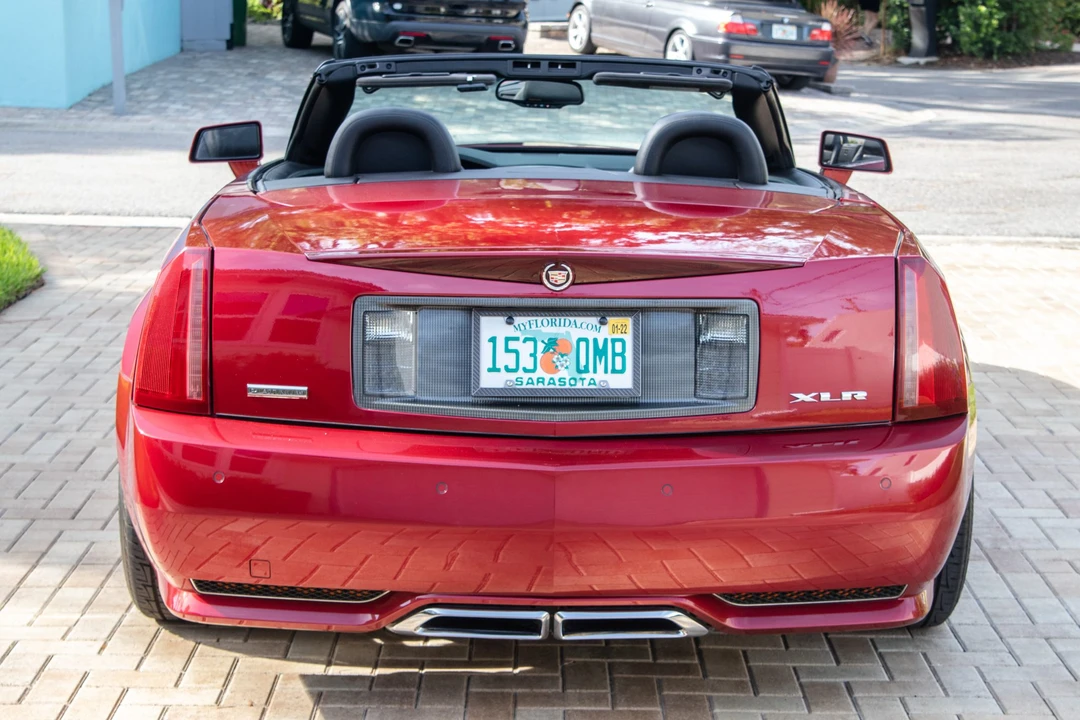 2009 Cadillac XLR - Image 4 of 31