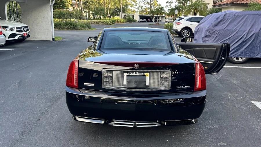 2009 Cadillac XLR - Image 5 of 14