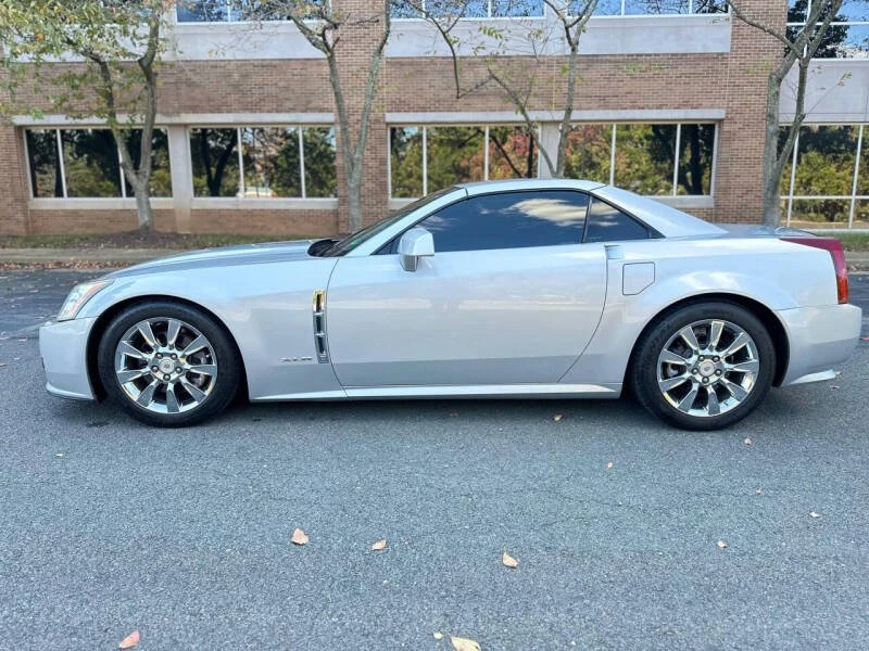 2009 Cadillac XLR - Image 8 of 16