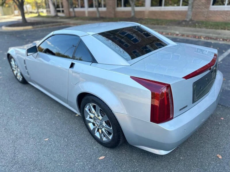 2009 Cadillac XLR - Image 4 of 16