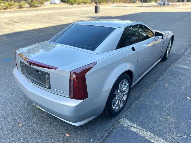 2009 Cadillac XLR - Image 6 of 16