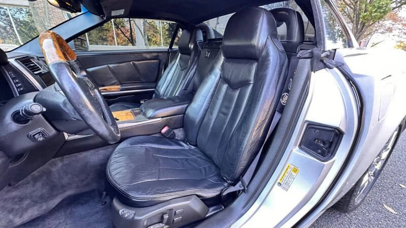 2009 Cadillac XLR - Image 11 of 16