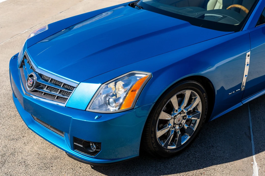2009 Cadillac XLR - Image 27 of 31