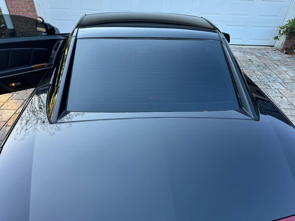 2009 Cadillac XLR - Image 27 of 31