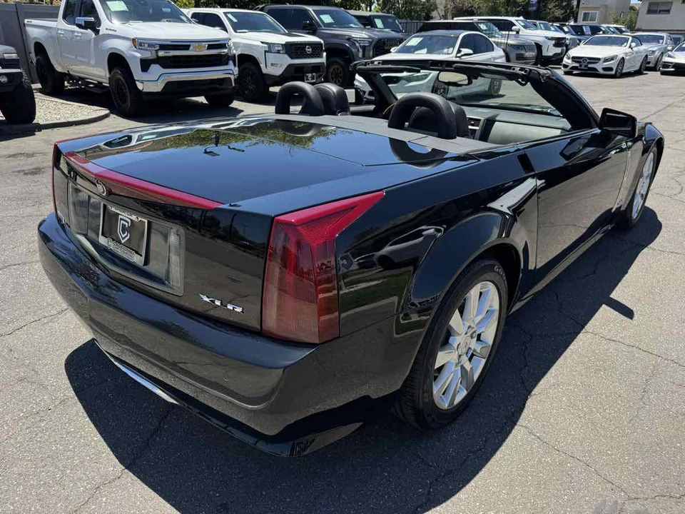 2009 Cadillac XLR - Image 13 of 31
