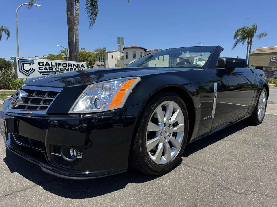 2009 Cadillac XLR - Image 19 of 31