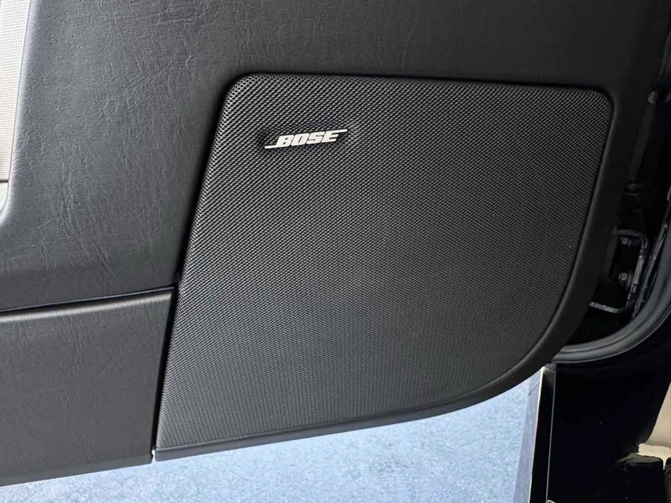 2009 Cadillac XLR - Image 31 of 31