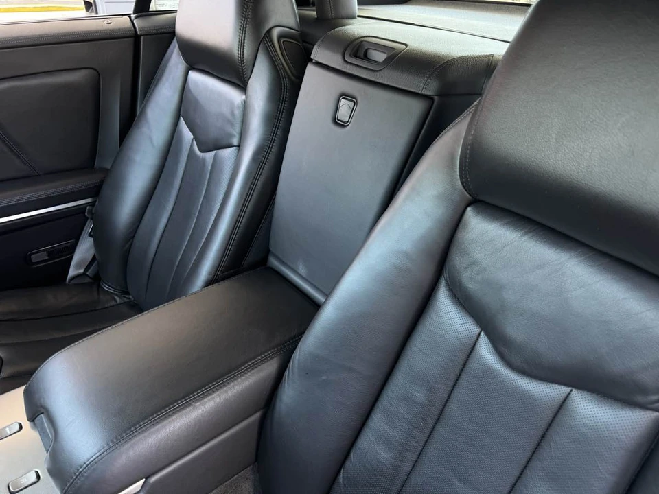 2009 Cadillac XLR - Image 25 of 31