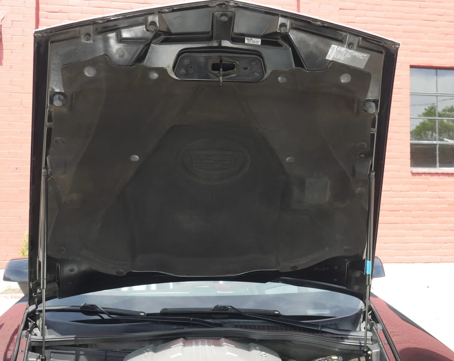 2009 Cadillac XLR - Image 17 of 31