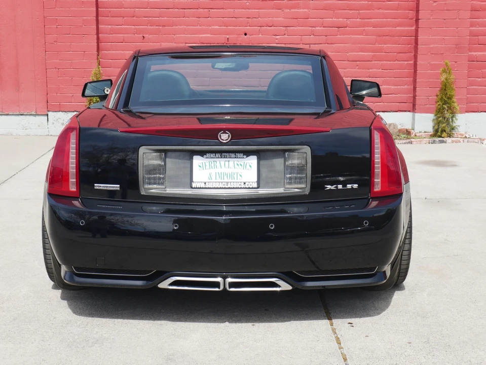 2009 Cadillac XLR - Image 5 of 31