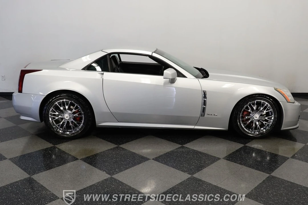 2009 Cadillac XLR - Image 12 of 21