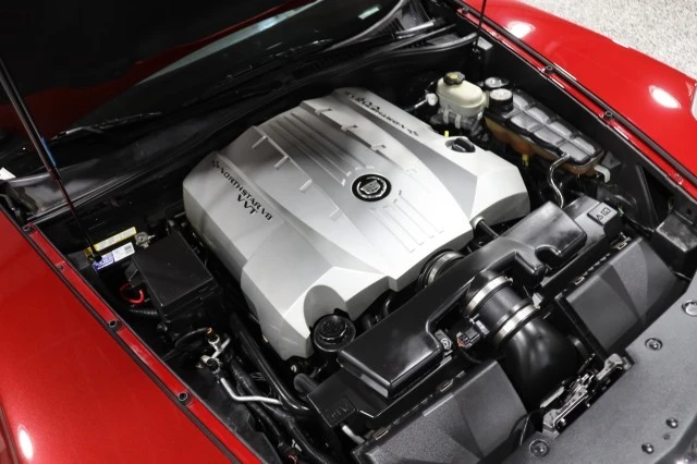 2009 Cadillac XLR - Image 15 of 21