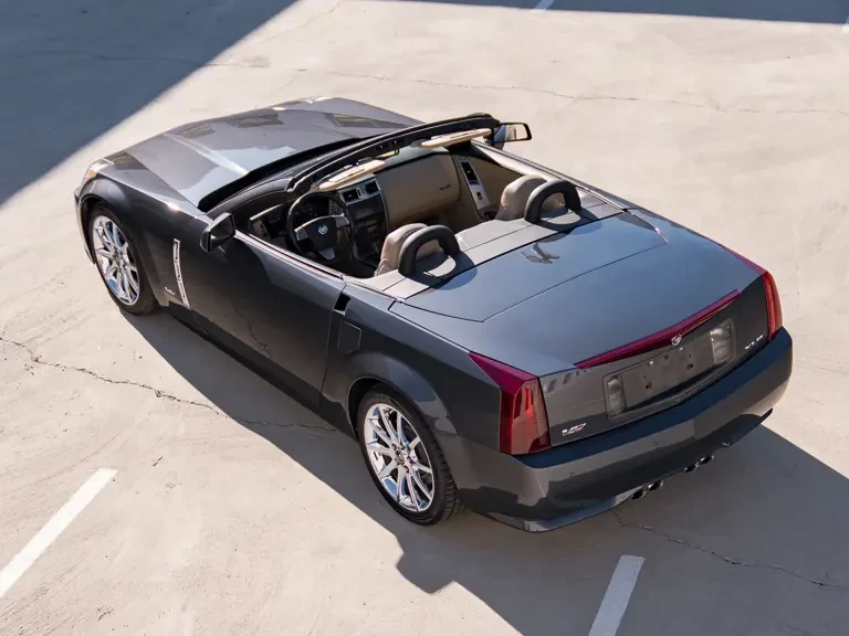 2009 Cadillac XLR-V - Image 12 of 31