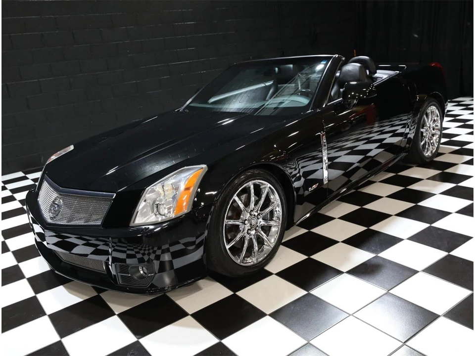 2009 Cadillac XLR-V - Image 17 of 31