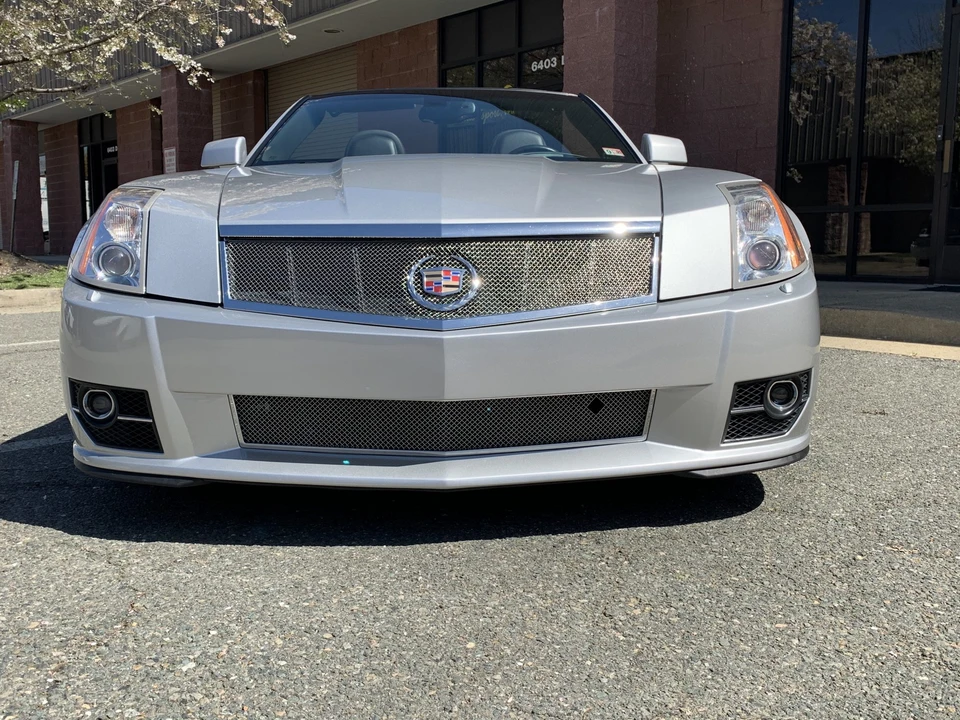 2009 Cadillac XLR-V - Image 26 of 31