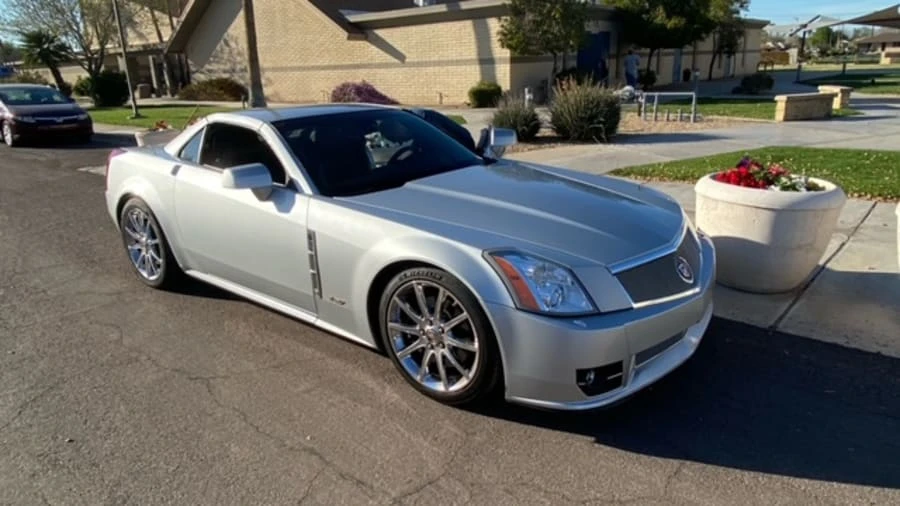 2009 Cadillac XLR-V - Image 8 of 25