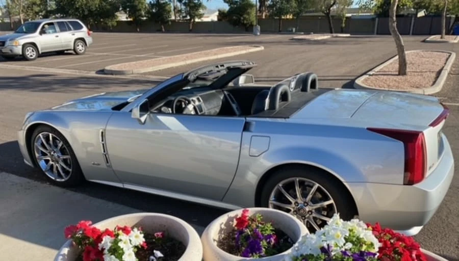 2009 Cadillac XLR-V - Image 6 of 25