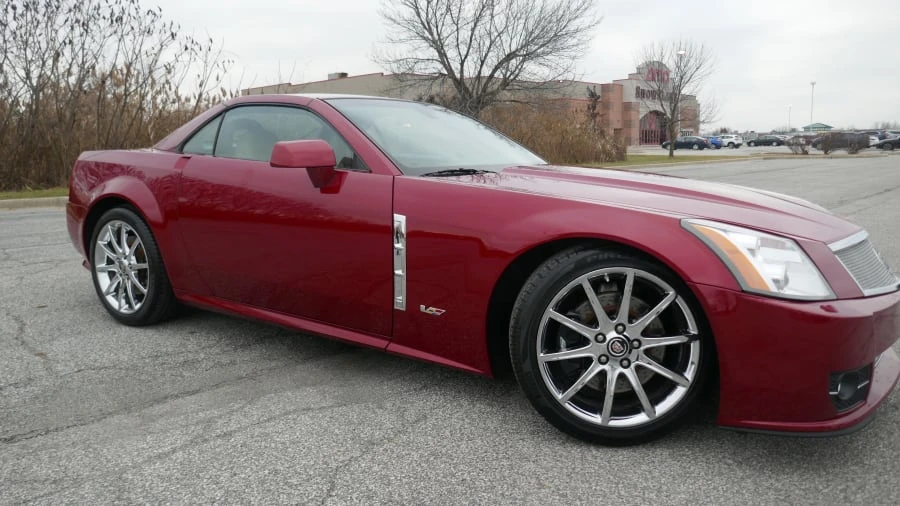 2009 Cadillac XLR-V - Image 6 of 15