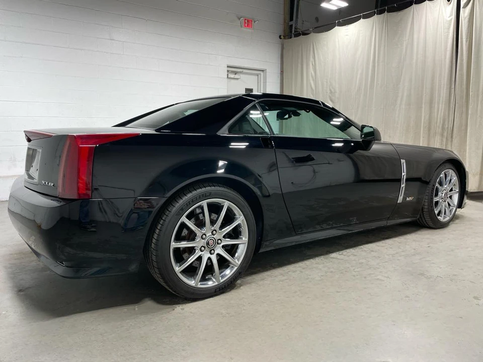 2009 Cadillac XLR-V - Image 5 of 21