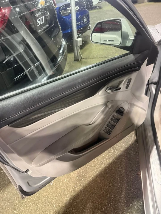 2009 Cadillac CT4 - Image 10 of 14