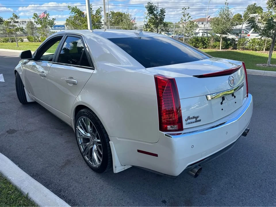 2009 Cadillac CTS-V 2nd Gen - Image 8 of 16