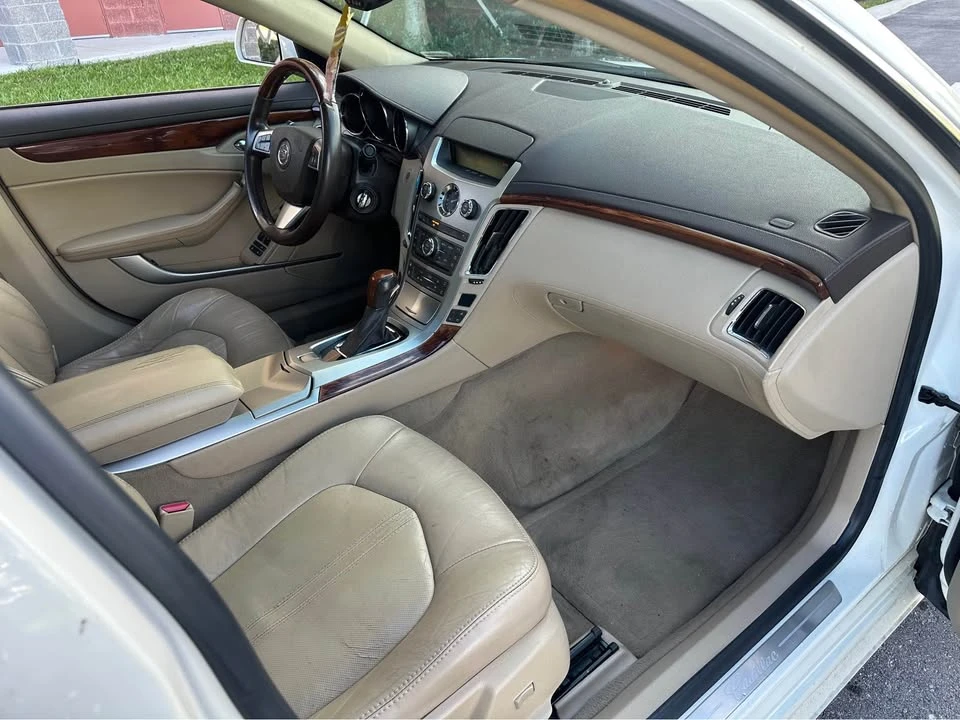 2009 Cadillac CTS-V 2nd Gen - Image 15 of 16
