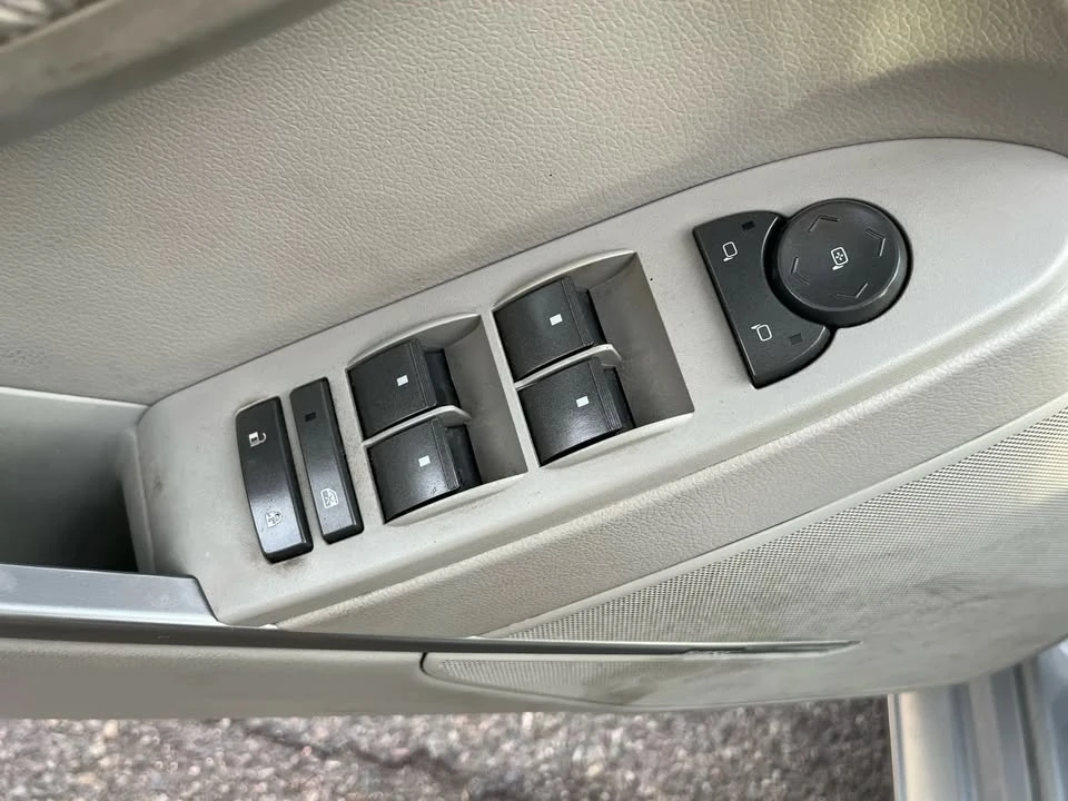 2009 Cadillac CTS 2nd Gen - Image 14 of 19