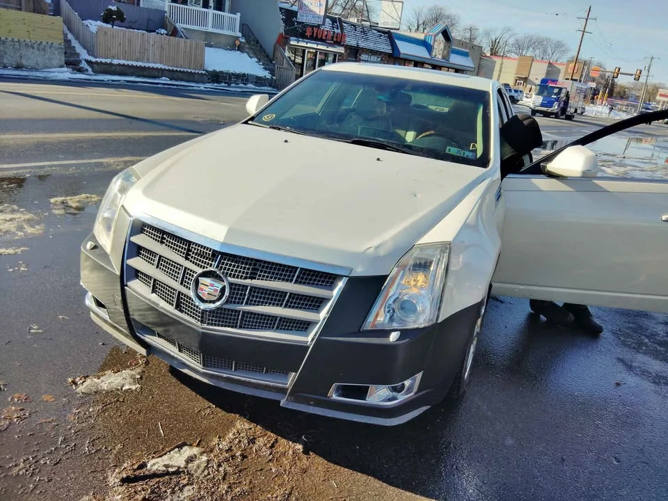 2009 Cadillac CTS 2nd Gen - Image 2 of 7