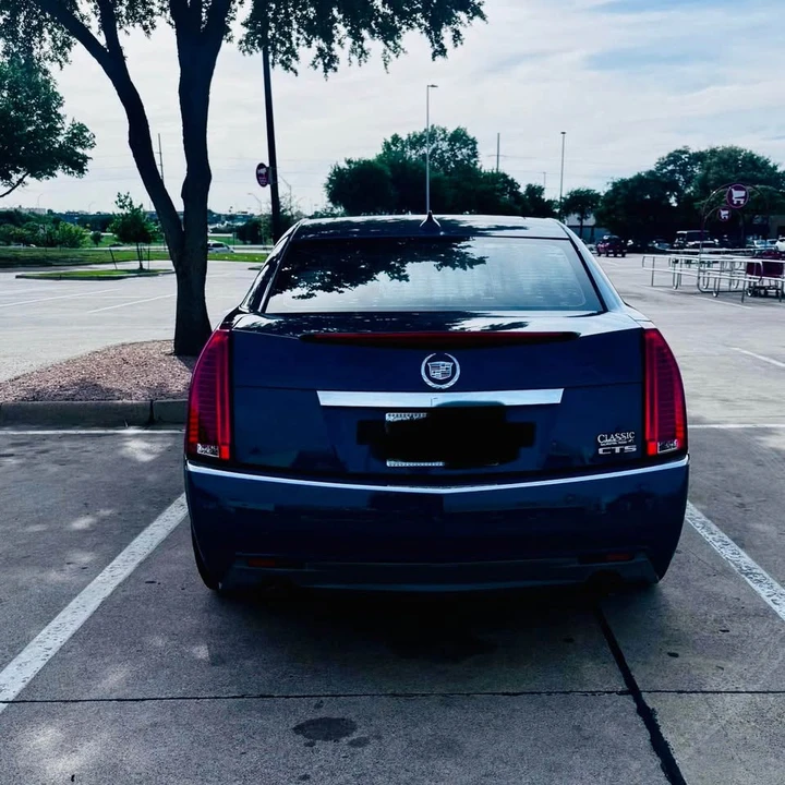 2009 Cadillac CTS 2nd Gen - Image 2 of 10