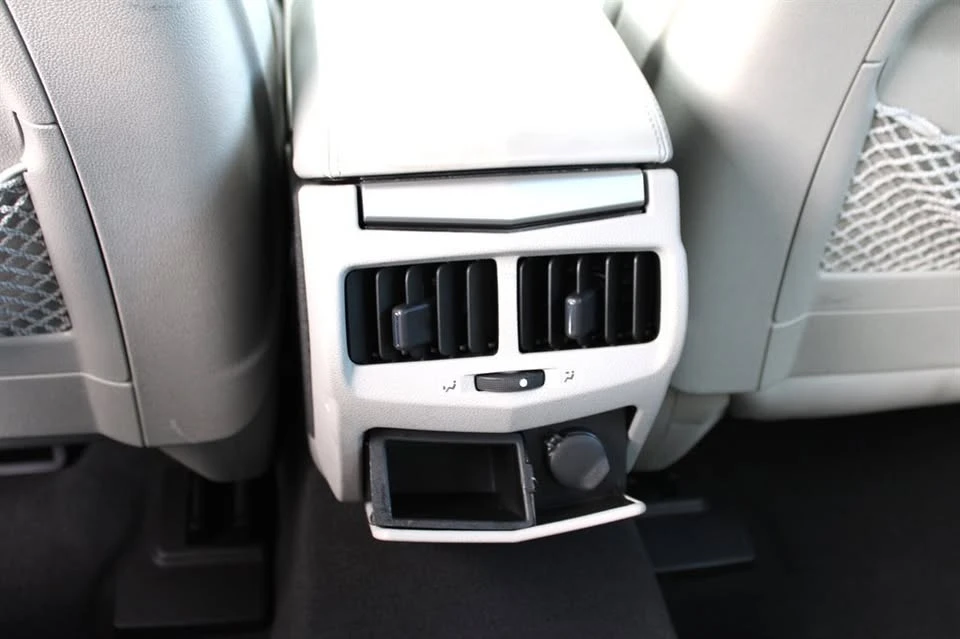 2009 Cadillac CTS 2nd Gen - Image 19 of 20