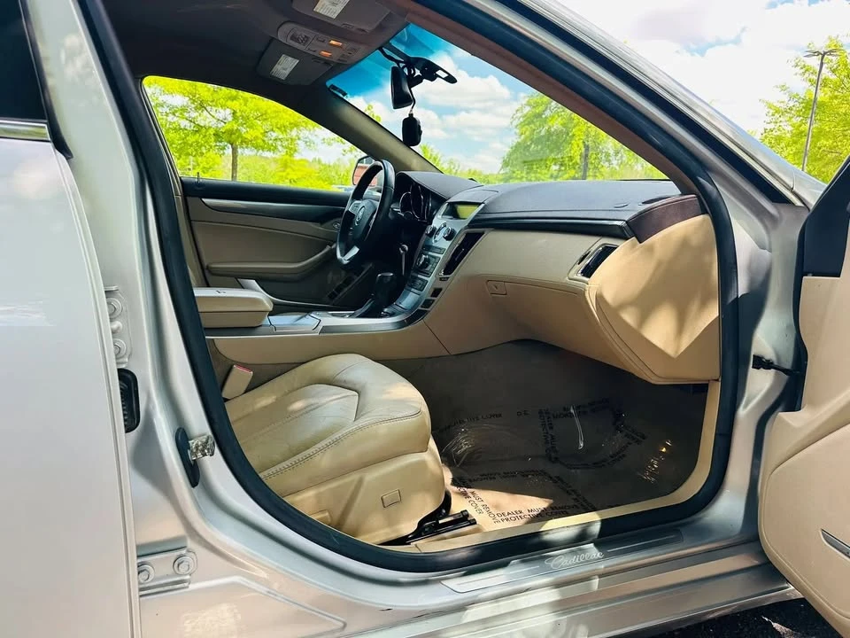 2009 Cadillac CTS 2nd Gen - Image 11 of 15