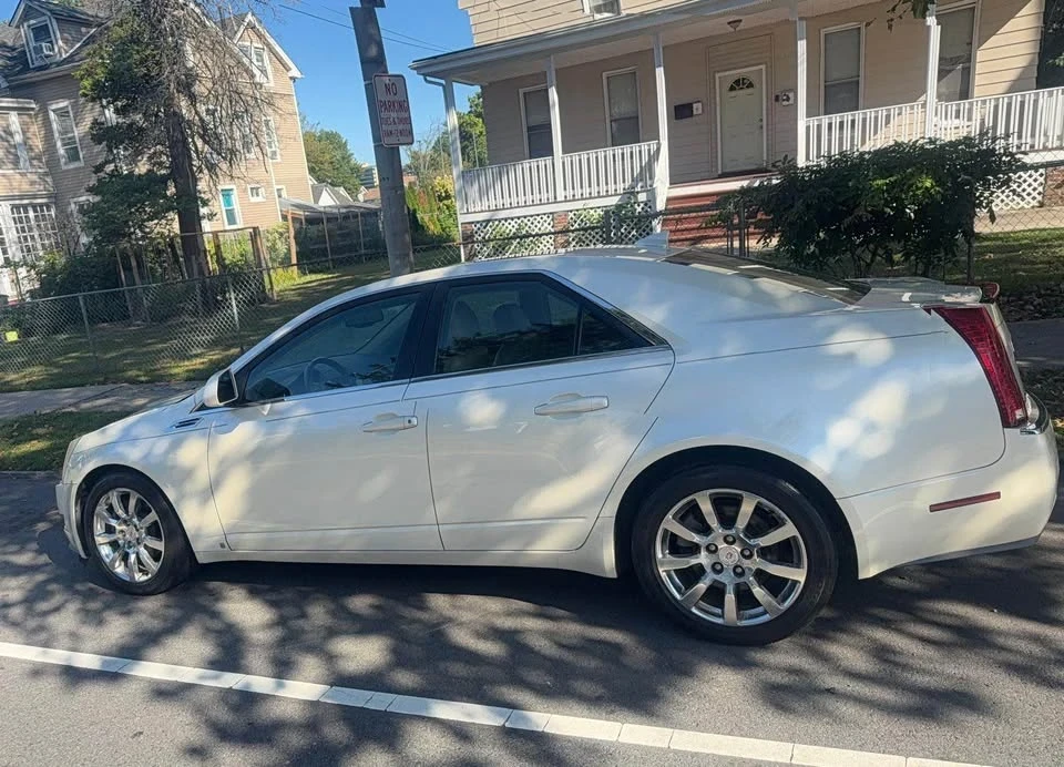 2009 Cadillac CTS 2nd Gen - Image 5 of 11
