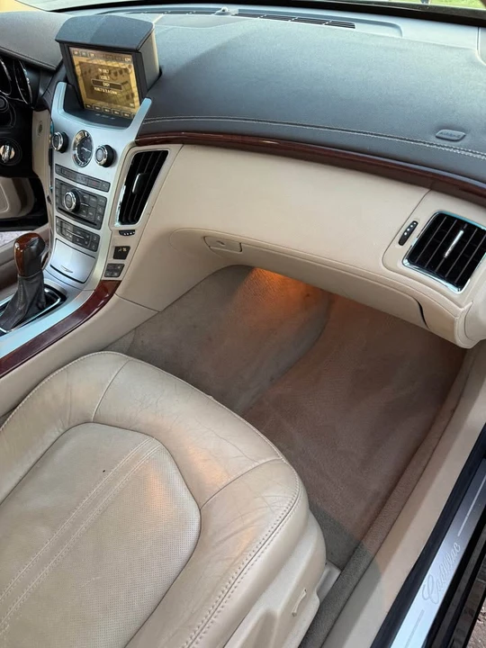 2009 Cadillac CTS 2nd Gen - Image 9 of 12