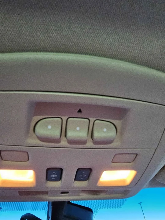 2009 Cadillac CTS 2nd Gen - Image 12 of 17