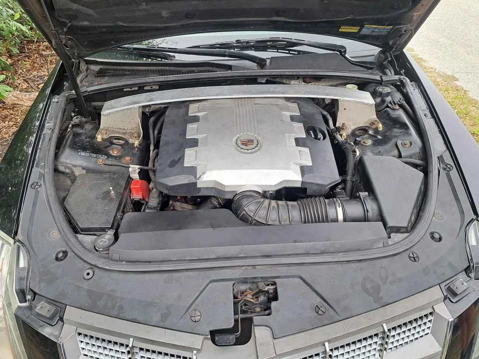 2009 Cadillac CTS 2nd Gen - Image 2 of 8
