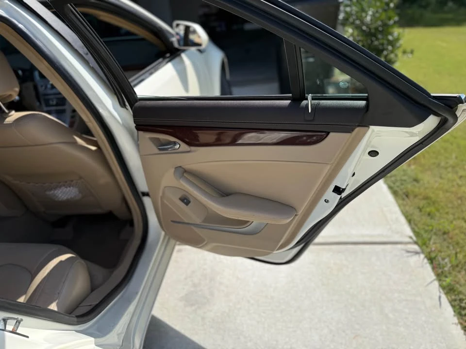 2009 Cadillac CTS 2nd Gen - Image 13 of 18
