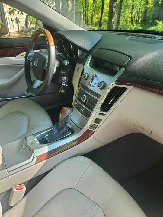 2009 Cadillac CTS 2nd Gen - Image 5 of 12