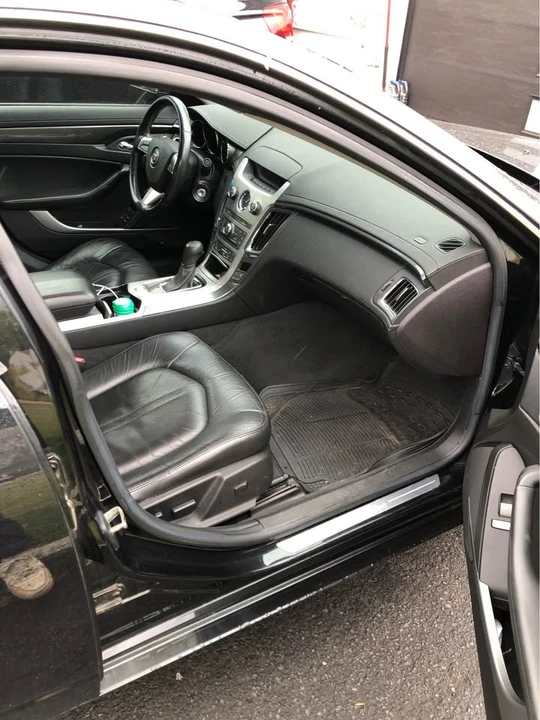 2009 Cadillac CTS 2nd Gen - Image 5 of 8