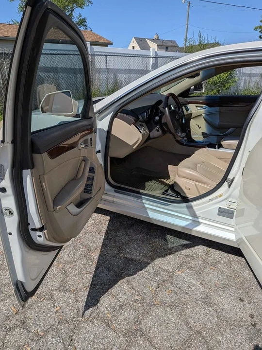 2009 Cadillac CTS 2nd Gen - Image 9 of 10
